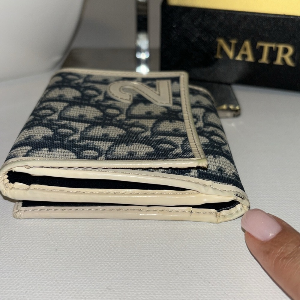 Dior Compact Wallet - Blue & Wht includes authenticity card. - Picture 5 of 16